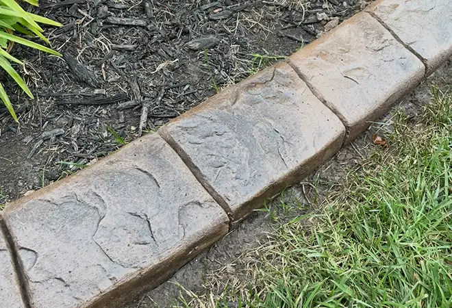 Ozark Slate Concrete Curb - Belleville, IL & the Metro East